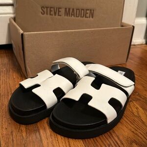 Steve Madden Mayven Sandal